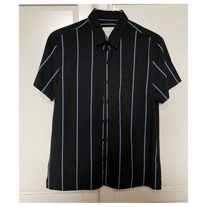 ❌SOLD❌ American Eagle pinstripe button up